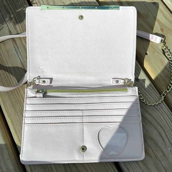 Betsey Johnson Blush Pink Quilted Hearts Small Crossbody Wallet Purse **READ** - Picture 3 of 9